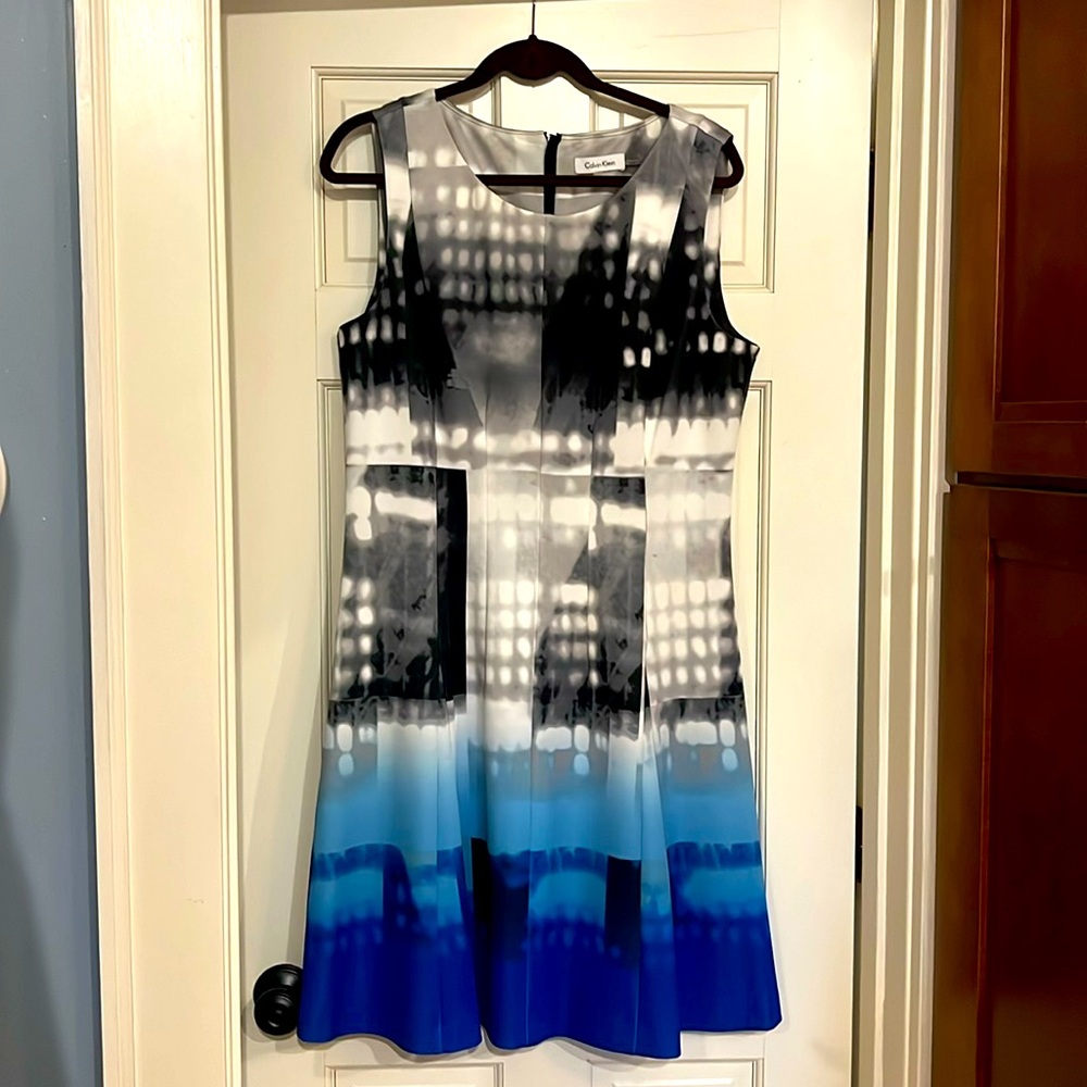 Calvin Klein Dress size 16 women’s perfect for office or cocktail party.